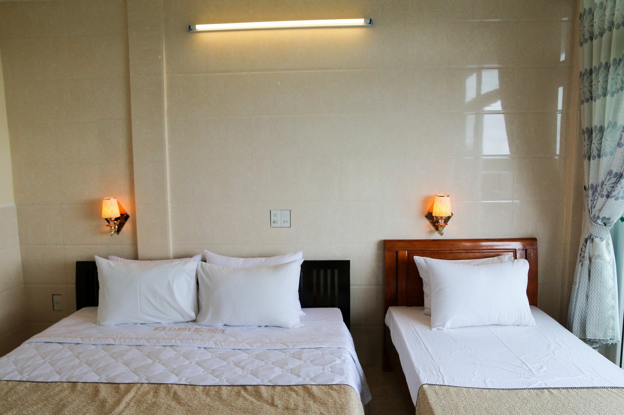 Hue Family Boutique Homestay Buitenkant foto