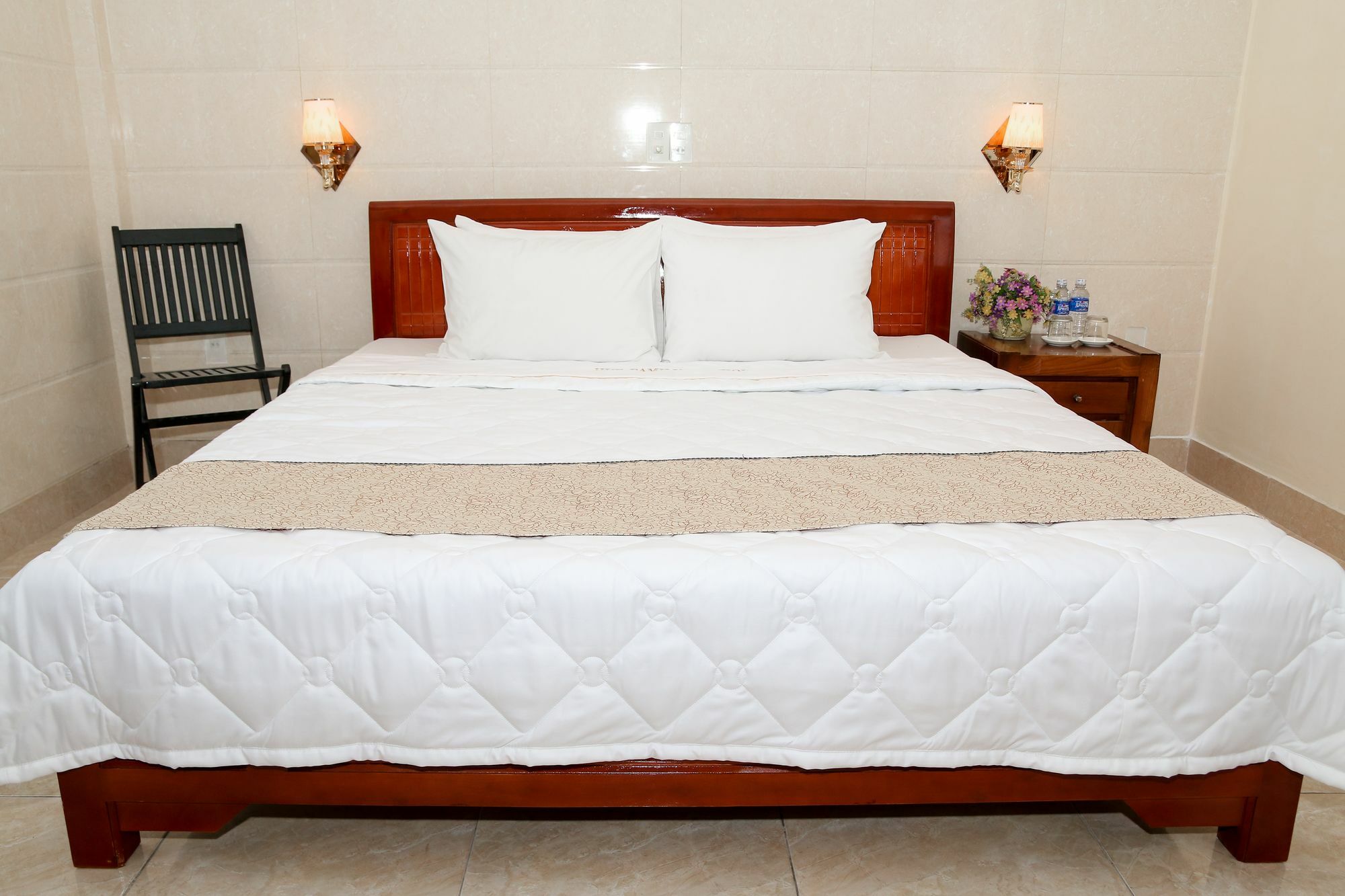 Hue Family Boutique Homestay Buitenkant foto