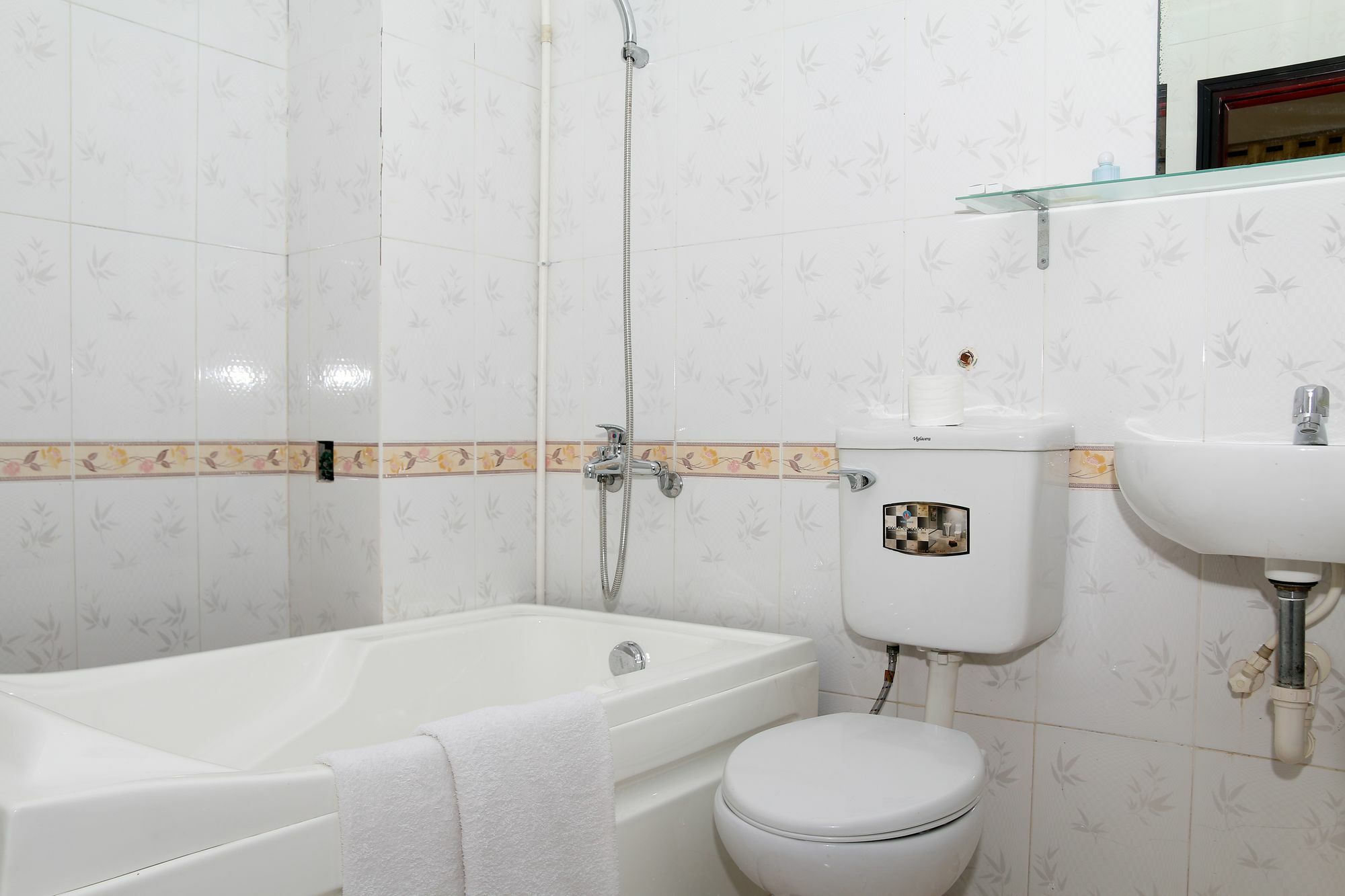 Hue Family Boutique Homestay Buitenkant foto