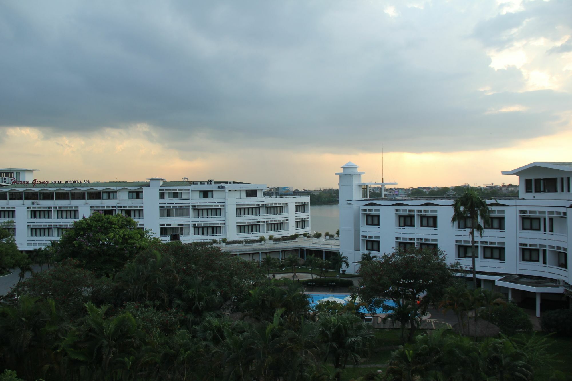 Hue Family Boutique Homestay Buitenkant foto